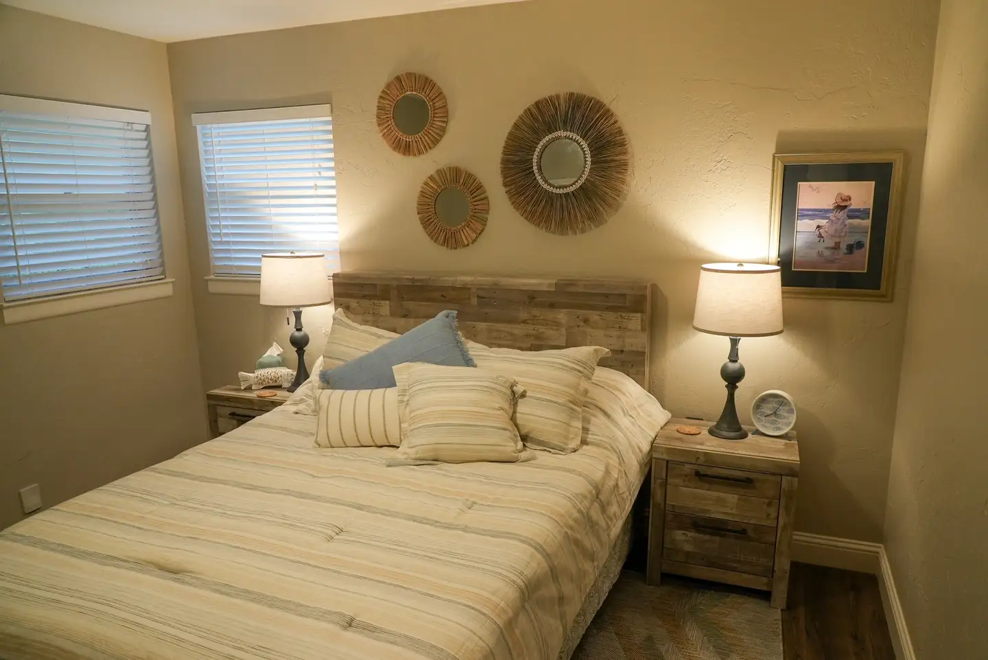 Queen bedroom at the end of the hall